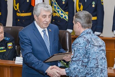 Судебные приставы пополнили бюджет области на 419 млн
